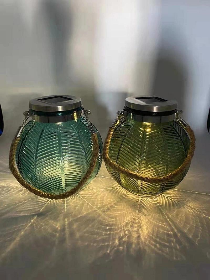 Outdoor Hanging Solar Light 20 LED Glass Jar Light Waterproof Crack Glass Globe Garden Light
