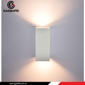2018 New Design Indoor LED Bedside Wall Light Gqw7038A