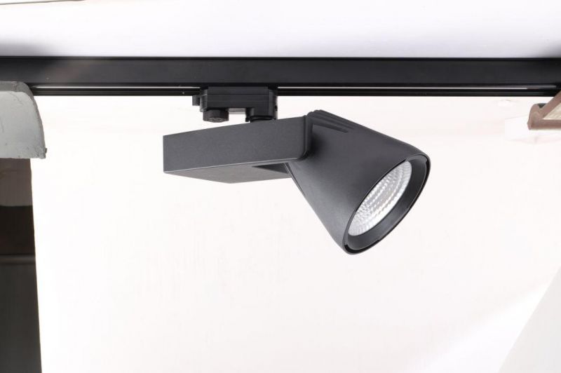 LED Track Spot Light for Indoor Lighting