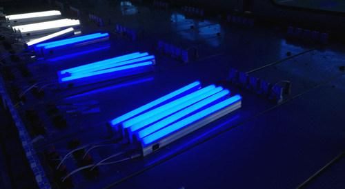 Surface Mounted Shelf Lighting LED T5 Linear Batten Light 14W 1m with Switch 3000K Warm White 95lm/W