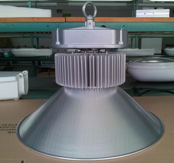 LED High Mast Light IP65 Waterproof High Bay LED Light 150W 200W