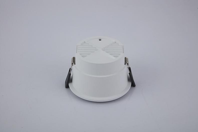 High Quality Aluminium Mini Recessed Ceiling Down LED Downlight with Isolated Flicker-Free Driver 15W Lamp