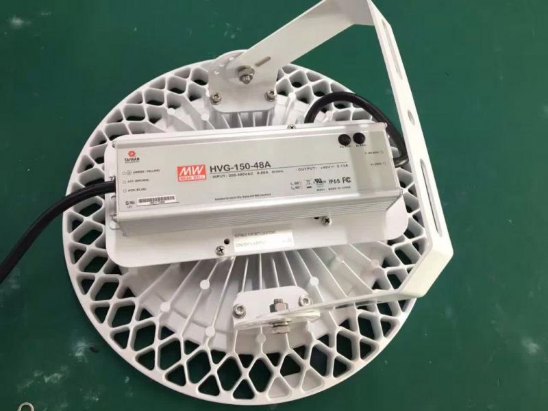 Industrial Outdoor Light UFO High Bay Light IP66 150lm/W 5 Years Warranty 100W 150W 200W with ETL UL SAA
