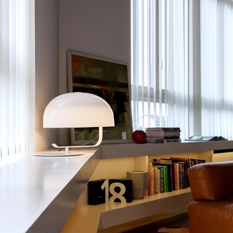 Nordic Simple Post-Modern Light Table Lamp Mushroom Table Lamp (WH-MTB-204)