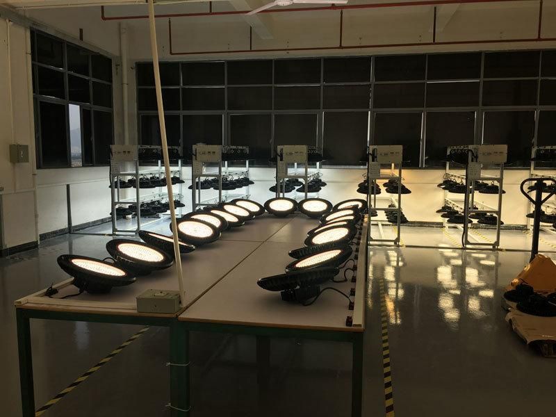 LED Factory Price Ce RoHS Approved 170lm/W UFO LED High Bay Light
