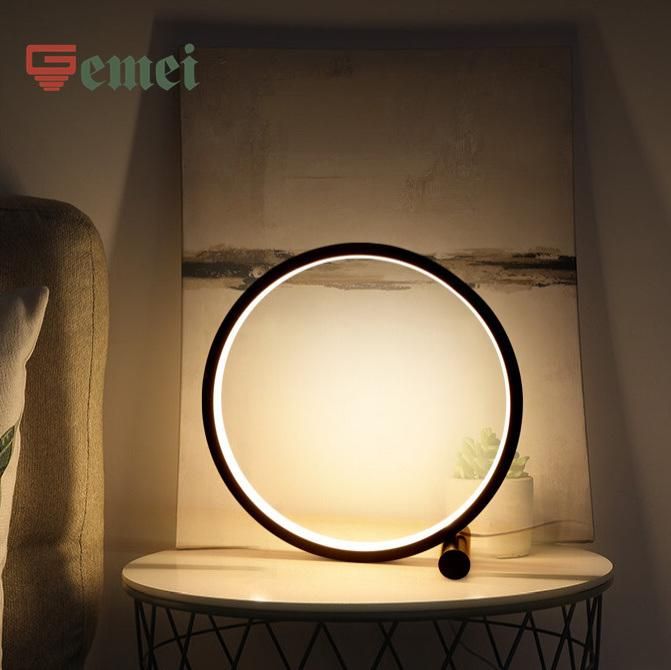 High Quality Home Decorative Modern Q-Type Table Lamp with Remote