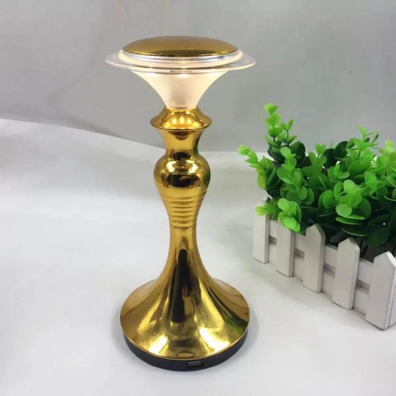 Metal Rechargeable KTV Table Lamp Cordless Dining Hotel Bar Restaurant New Luxury Brass Wireless LED USB Charging Port Rechargeable Night Battery Table Lamps
