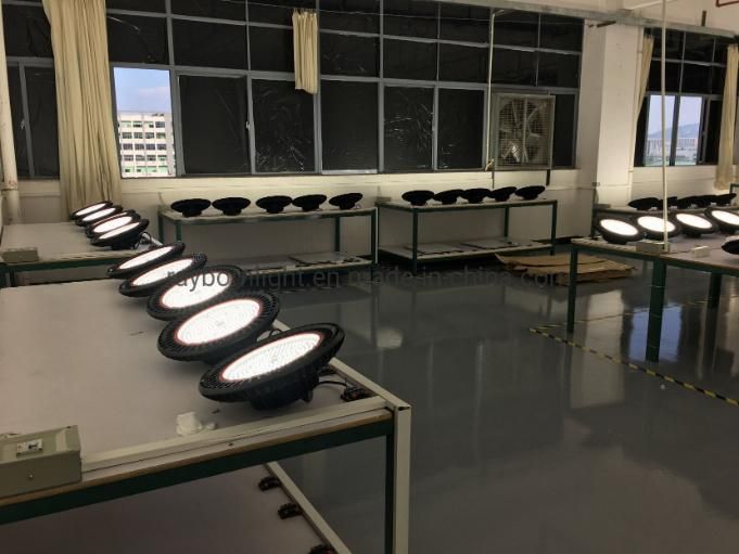 Warehouse Workshop Factory Price 100W 150W 200W 250W UFO LED Lamp LED High Bay Light