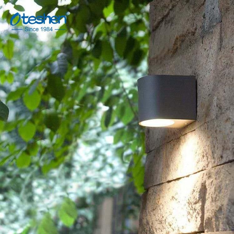 Outdoor Wall Light PC Material up and Down Wall Light Frame GU10 Wall Light Housing