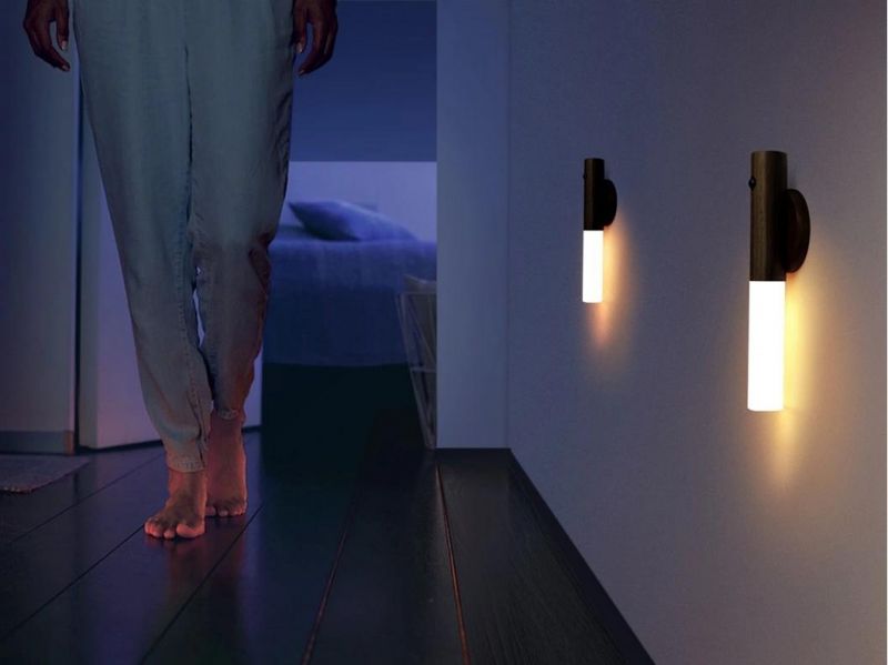 Creative Intelligent Body Sensing Small Night Light LED Home Charging Atmosphere Light Home Corridor Sensing Light