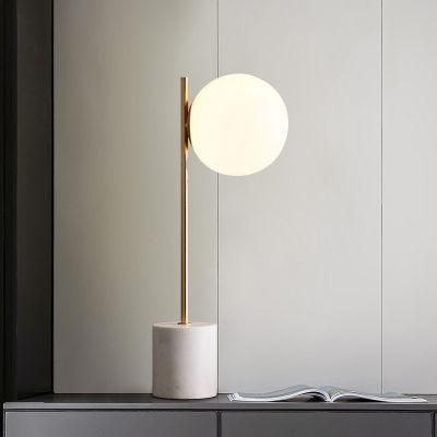 Minimalist Gold Plated Metal Table Lamp Luna Table Lamp (WH-MTB-183)