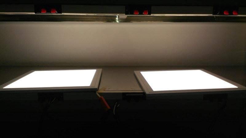 CCT 130lm/W 40W 600*600mm Dali Dimming LED Panel Light