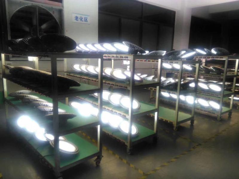 Yaye 18 Hot Sell Waterproof 200W LED High Bay Light/ 200W LED Industrial Light with Warranty 5 Years