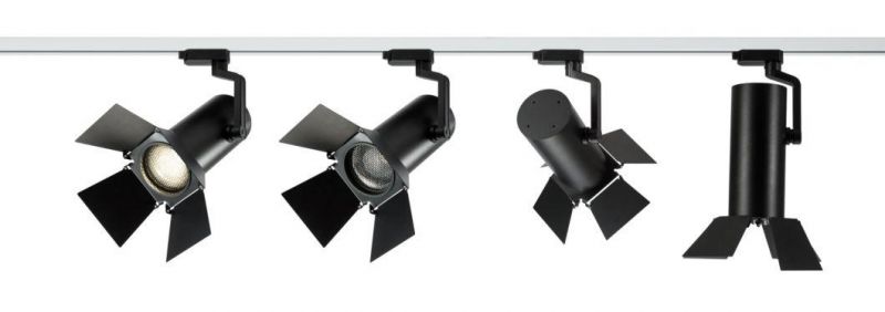 Barn Door LED Track Light 4 Leaves Anti Glare 4wire 30W Spotlight for Clothing Store