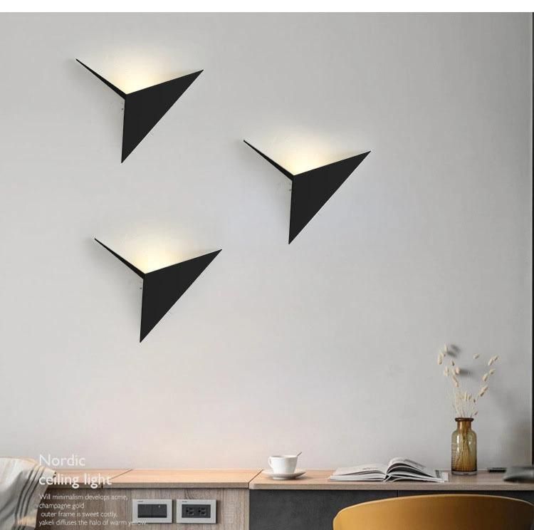 LED Wall Light Creative Wrought Iron Special-Shaped Triangle Wall Light Nordic Minimalist Wall Light