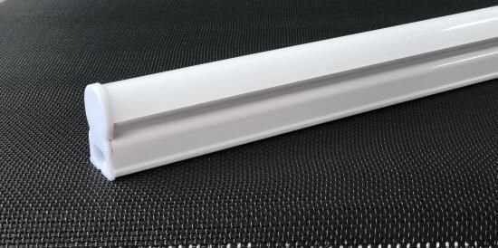 Plastic Straight LED Ceiling Lighting 0.9m 12W 3000K Warm White Surface Mounted T5 Light Tube