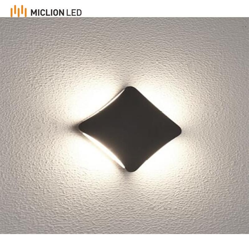 China Manufacturer Aluminum Wall Light Die-Casting Square Shape Surface Mount LED Lamp 4*3W