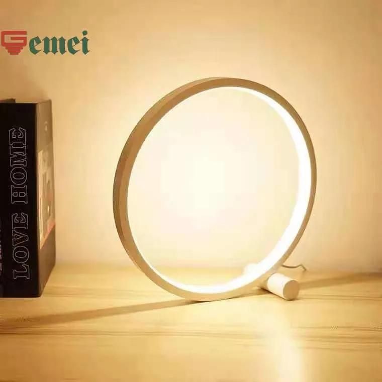 Hot Sale Indoor LED Lighting Modern Q-Type Table Lamp for Reading