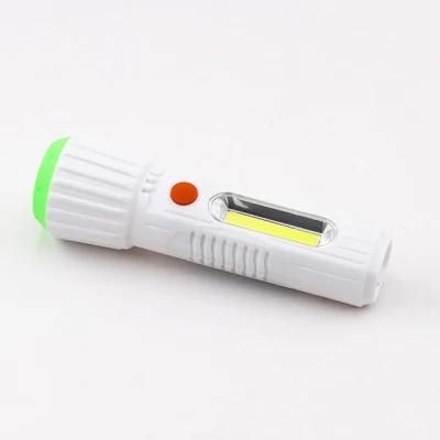 3*AAA Battery-Powered Plastic LED Flashlight Worklight