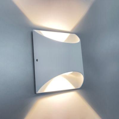 China Fty IP54 Waterproof Lighting Housing Surface Mounted 2W Black/White Aluminum COB up and Down Outdoor Wall Light