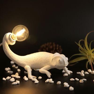 Chameleon Table Lamp Designer Resin Animal Table Lamps (WH-MTB-11)