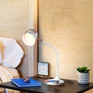 Qi Wireless Charging USB LED Latest Design Color Changing Table Lamp Desk for Home Decor Living Room Reading