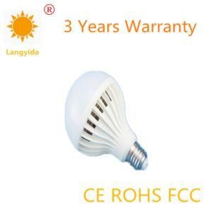 China Manufacturer 12W Bulb Light PC Cover