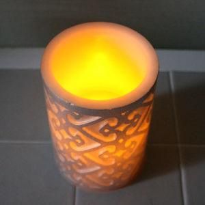 Sculpture Silver LED Flameless Candle Roung Edge Amber LED Light