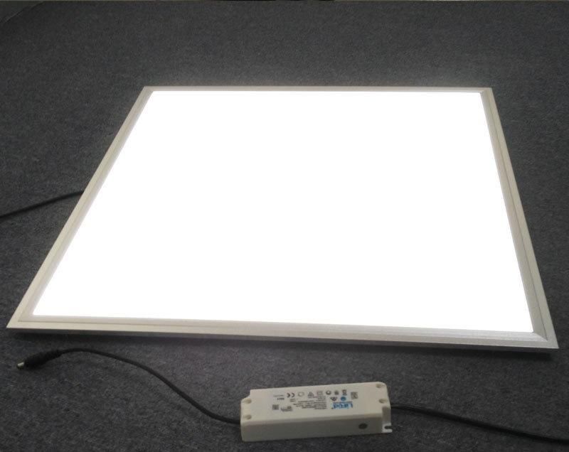 Lm80 Test High Quality 40W 2*2 600*600mm Feet LED Panel Light Indoor Fixture