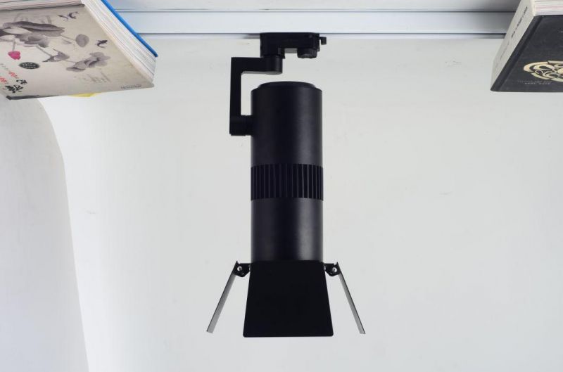 COB 20W Spotlight for Railway System with Barn Door for Indoor Project Ce