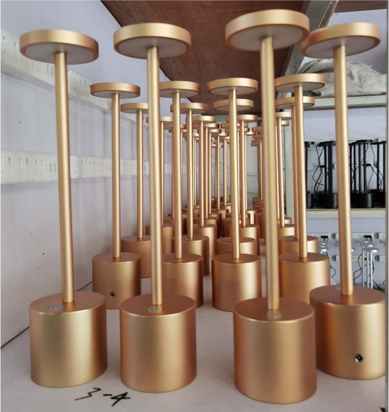 Hot Selling Aluminium Alloy LED Dining Table Lamp KTV Bar Restaurant Night Club Cordless Wireless Touch Control Lamp Light with Rechargeable Battery Built in