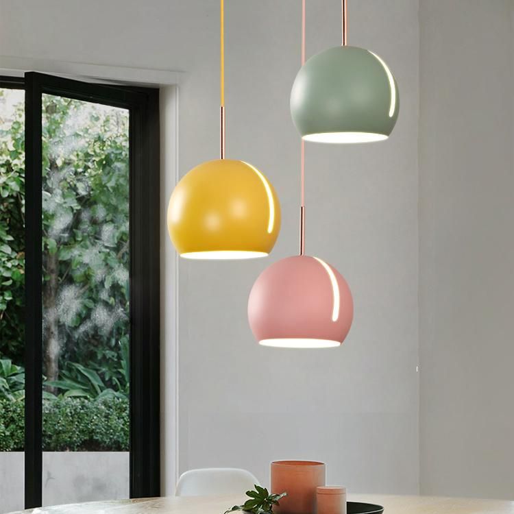 60 Watt Modern Elegance Pendant Linen Lamp