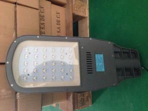 Die-Cast Aluminium 30W LED Lamp for Streetlighting