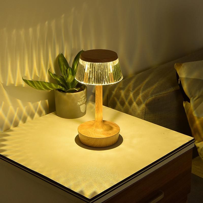 Wholesale Light Base Acrylic Desk LED Lamp ABS Rechargeable Crystal LED Desk Cordless Table Lamps Restaurant Battery Operated Desktop Bedroom Bedside Lights