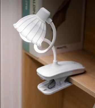 Lovely Flower 3 Modes Dimming Mini Desk Lamp