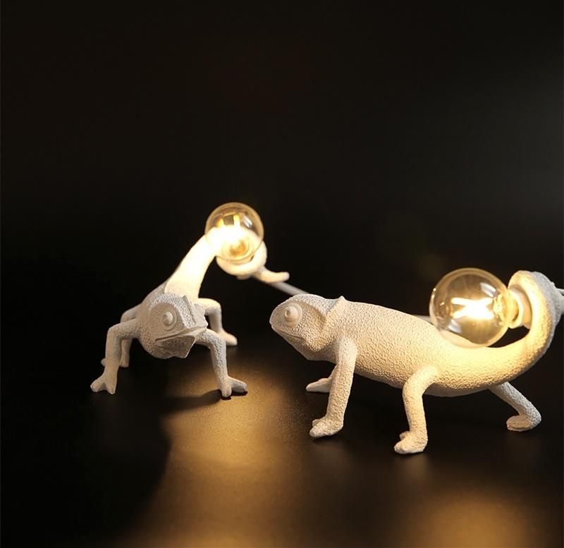 Chameleon Table Lamp Designer Resin Animal Table Lamps (WH-MTB-11)