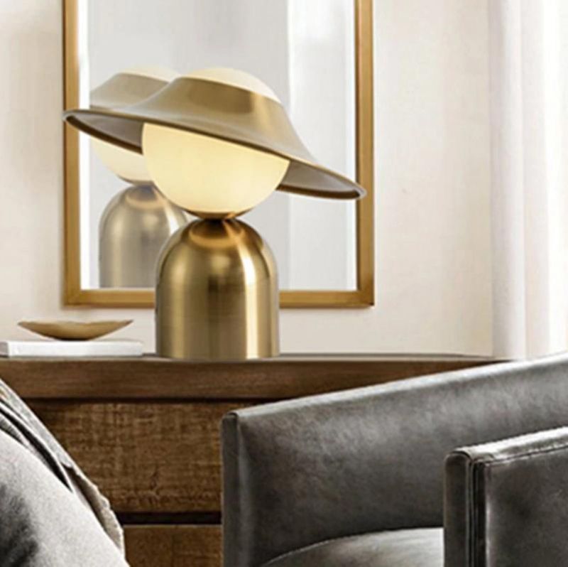 Nordic Post-Modern Living Room Bedroom Decorative Nightstands Lamp (WH-MTB-195)
